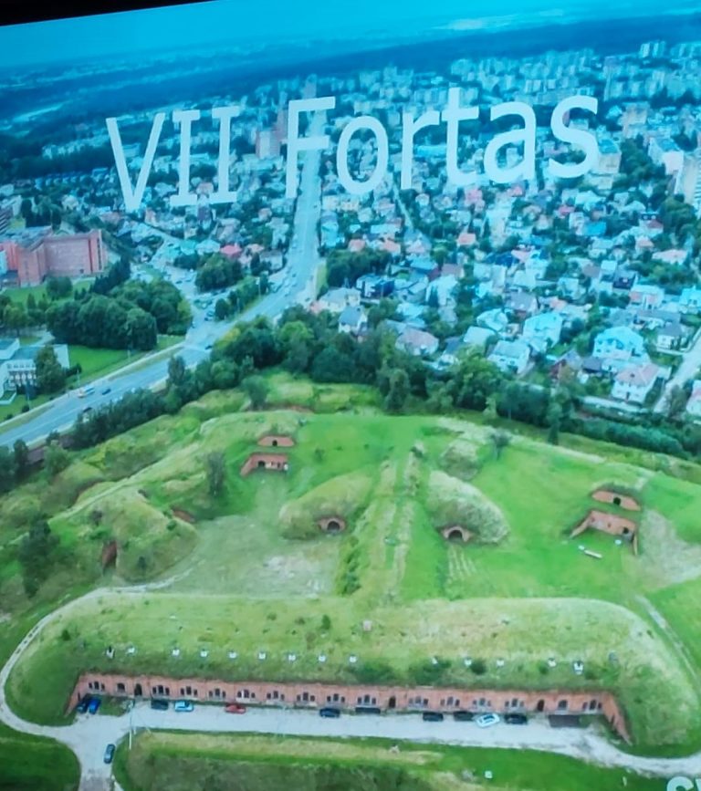 Holokaustas – nusikaltimas žmonijai