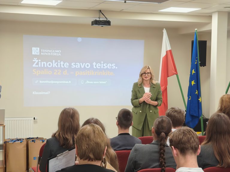 Nuo susitikimo su teisingumo ministre iki savo teisių pažinimo