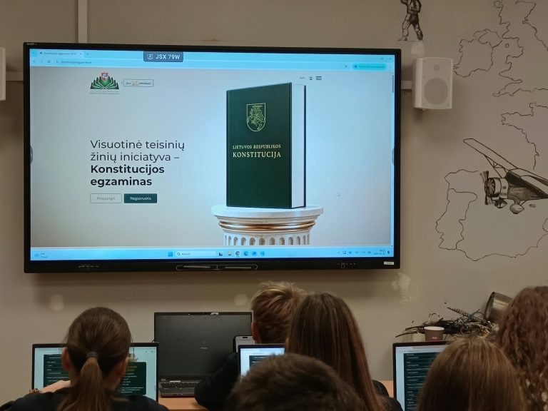 Mokiniai gilino žinias apie ES piliečių teises